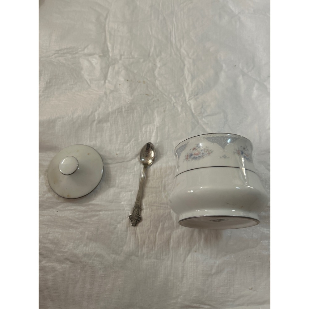 Fine‎ China Sugar Bowl with Lid and Spoon Floral Design Made in China